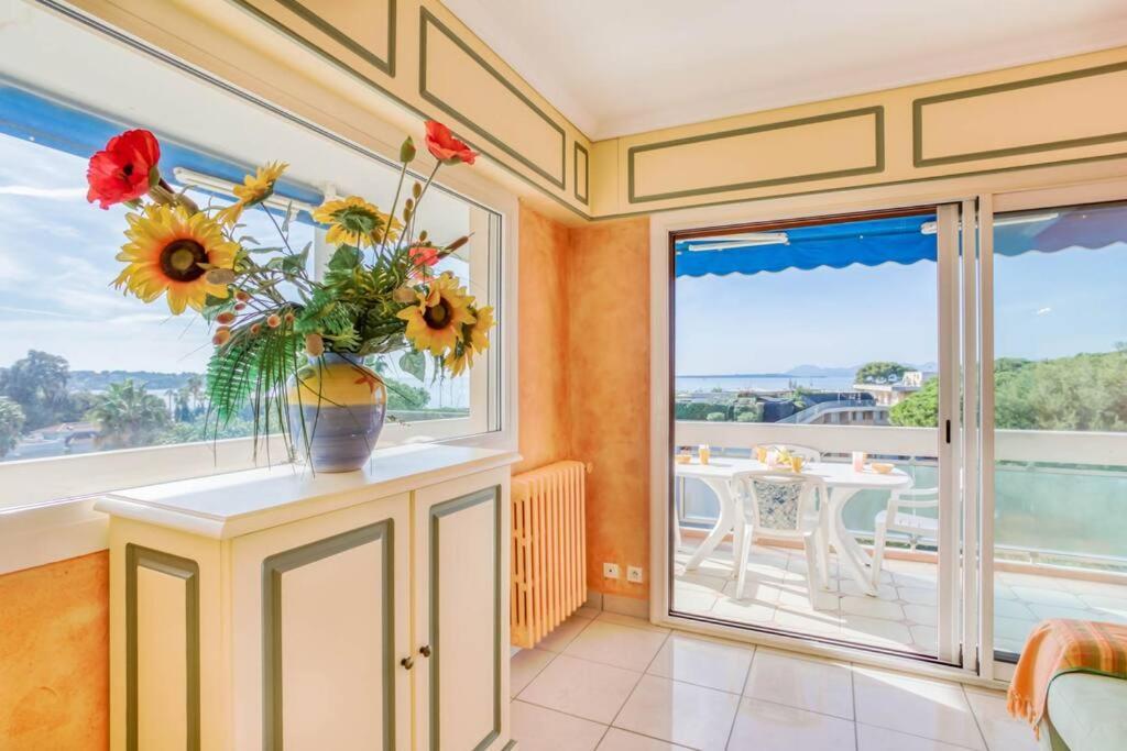 Апартаменти A6- 2 Bdr Incredible Sea View - Ac, Garage & Terrace Антіб Екстер'єр фото